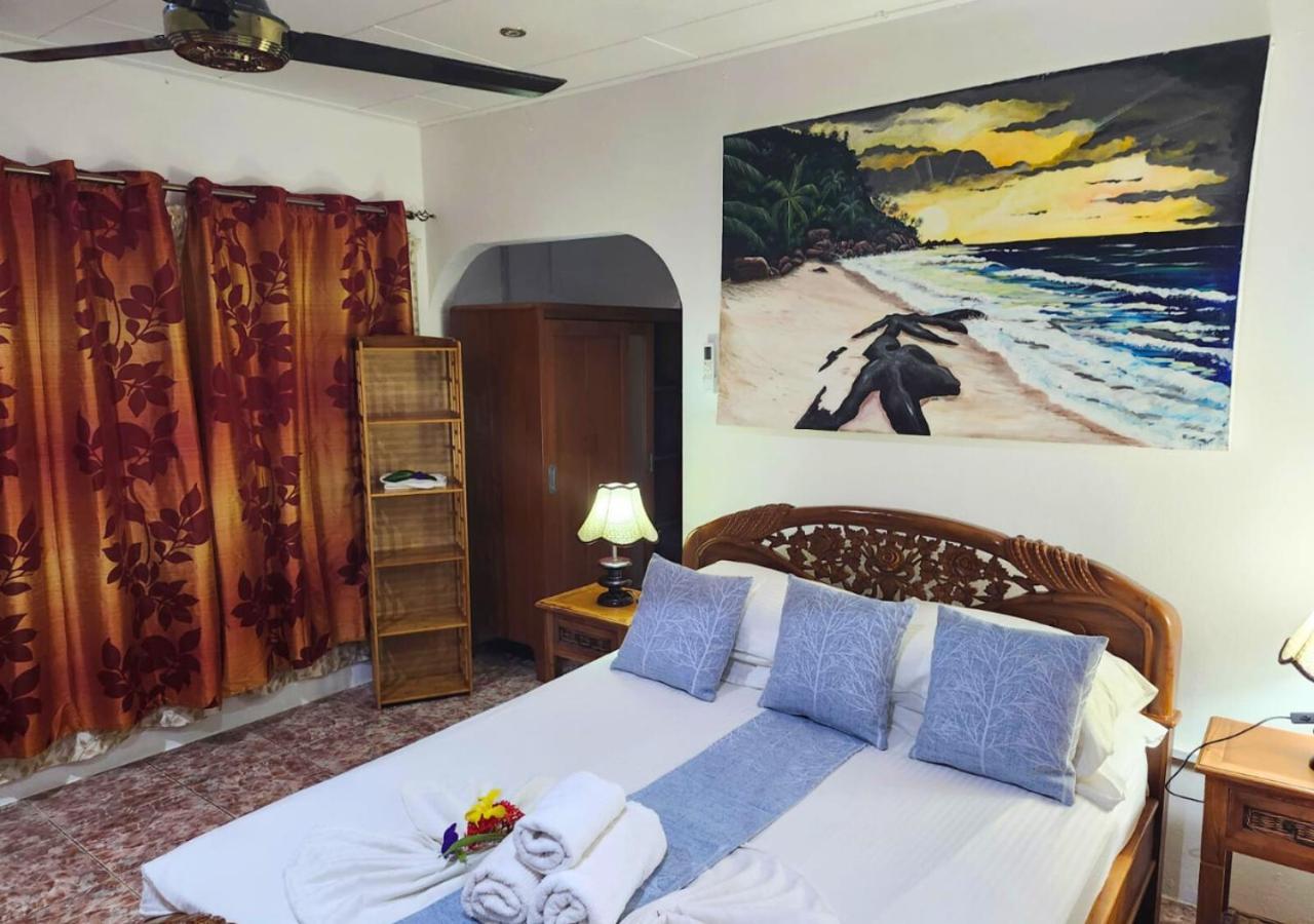 לה דיג Buisson Guesthouse מראה חיצוני תמונה