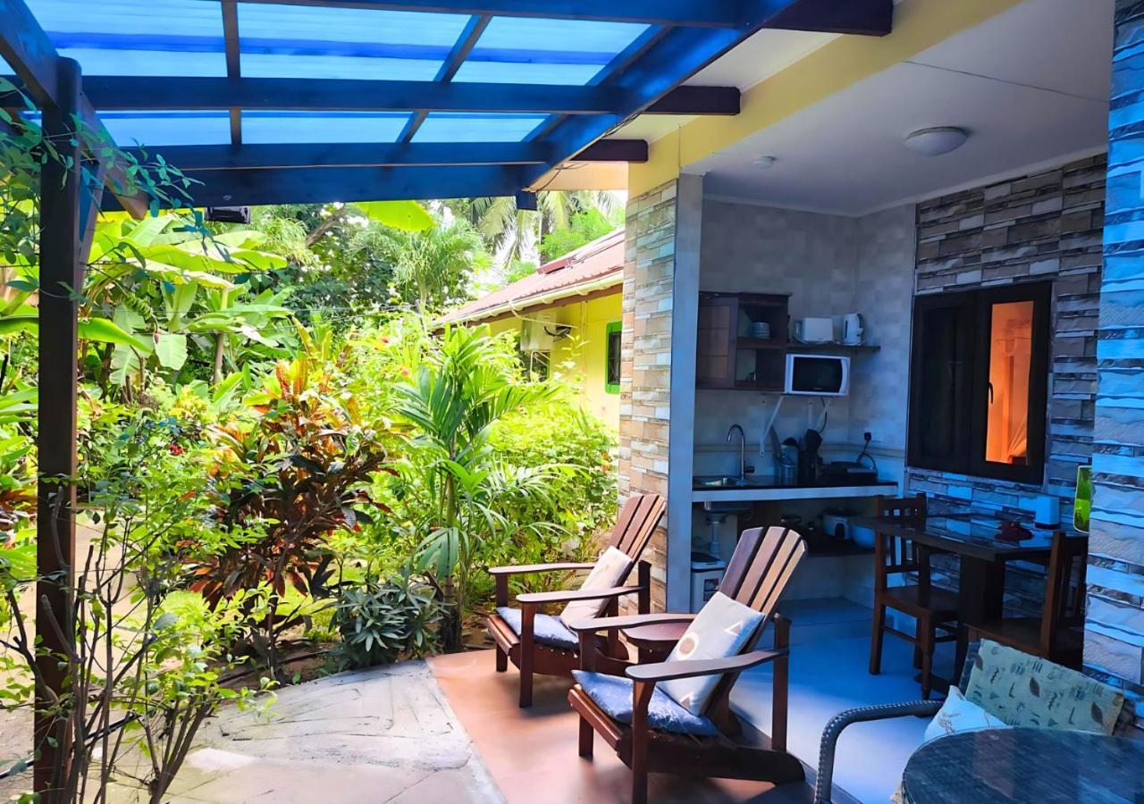 לה דיג Buisson Guesthouse מראה חיצוני תמונה