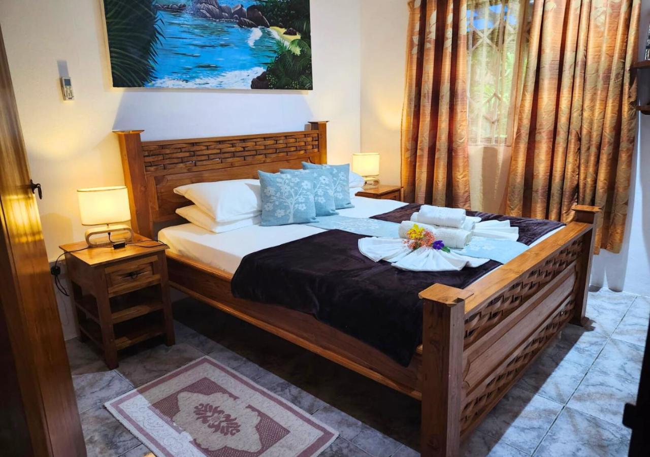 לה דיג Buisson Guesthouse מראה חיצוני תמונה