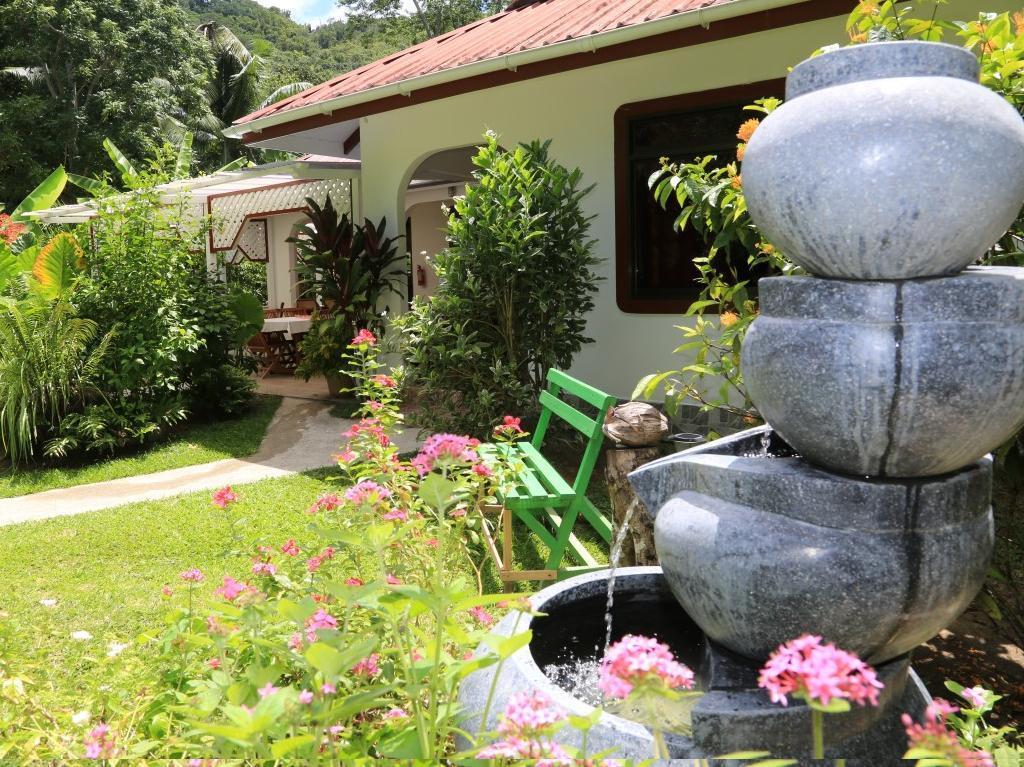לה דיג Buisson Guesthouse מראה חיצוני תמונה